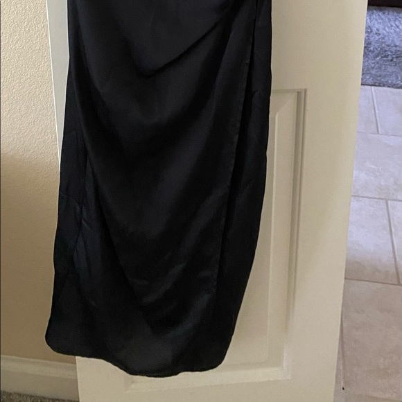 Pookie & Sebastian Dress - Picture 6 of 6